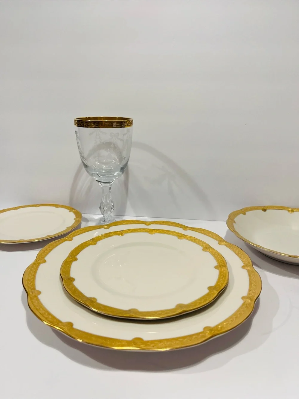Antique Theodore Haviland New York Made in America Gold Encrusted 6 Salad Plates